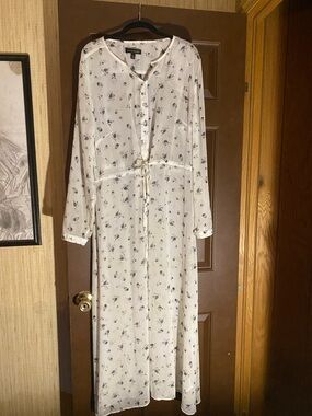 Banana Republic Light Cream Floral Button-Front XL Dress - New